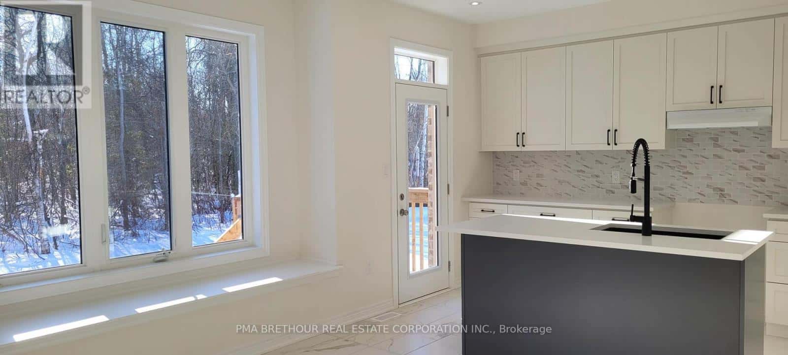 139 DOVEDALE DRIVE — Georgina (Keswick South), Ontario - Photo 5 of 26