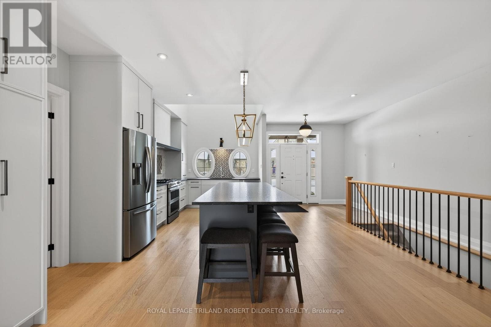 Tillsonburg — Tillsonburg - Main photo