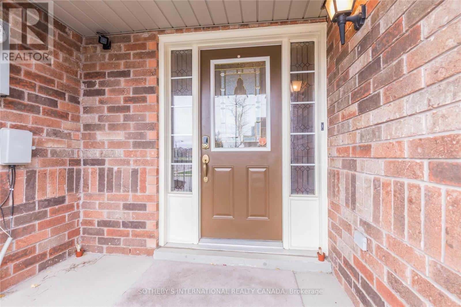 Brampton (Credit Valley) — Brampton (Credit Valley) - Photo 4 of 37