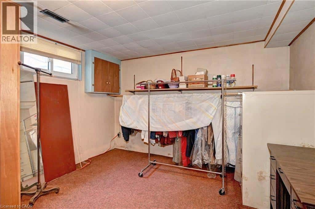 Kitchener — Kitchener - Photo 4 of 50