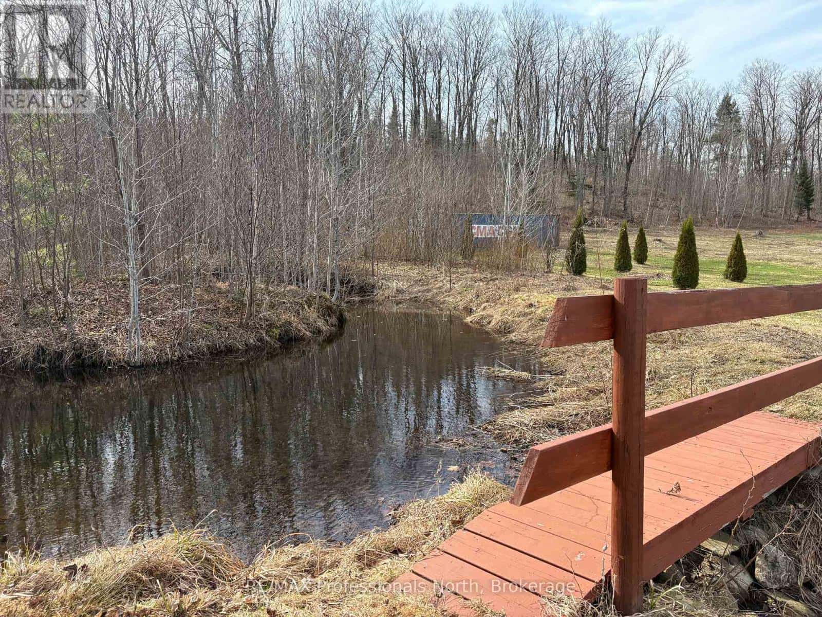 Algonquin Highlands (McClintock) — Algonquin Highlands (McClintock) - Photo 4 of 29