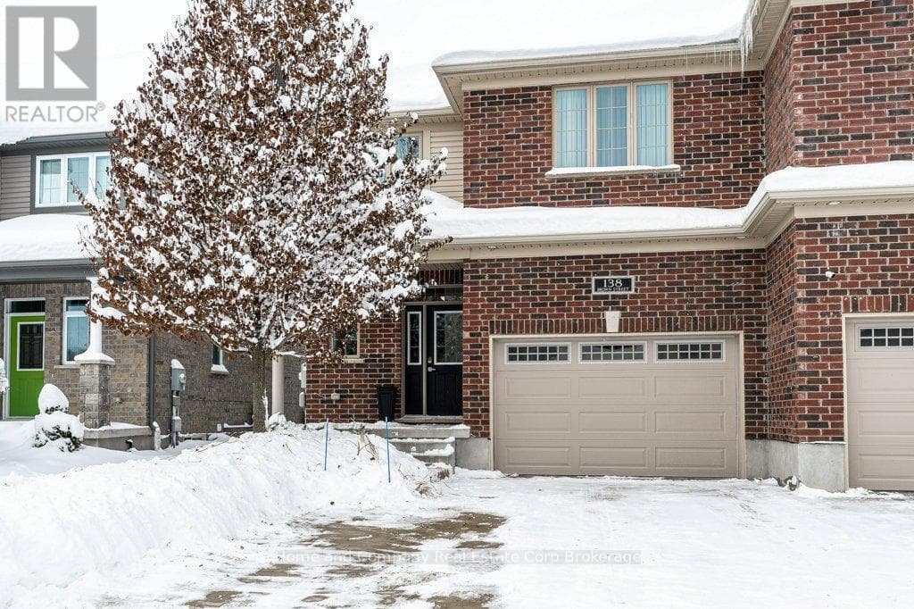 Stratford — Stratford - Main photo