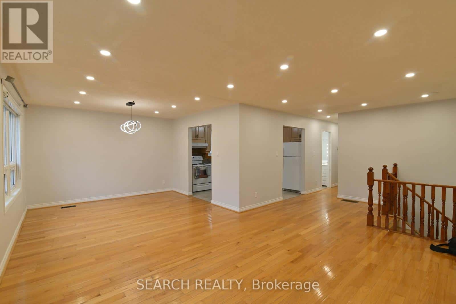 81 MAIN STREET — Brock (Beaverton), Ontario - Photo 2 of 22