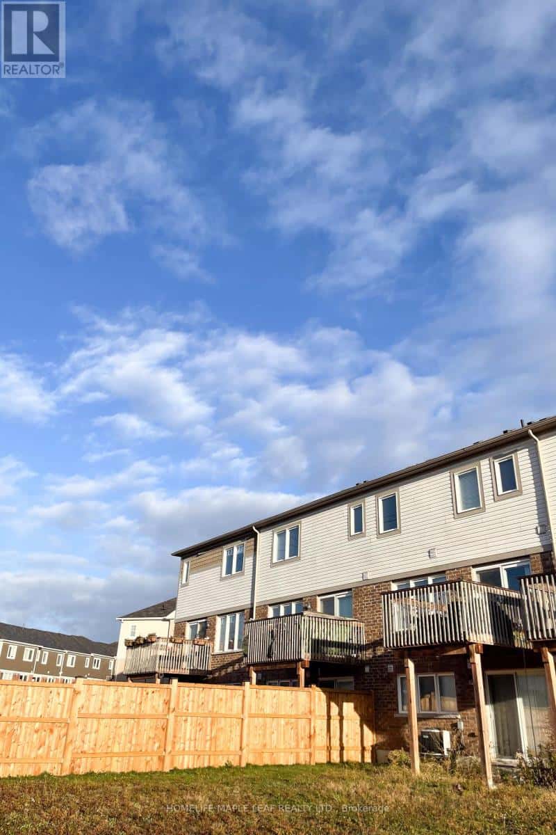 Kitchener — Kitchener - Photo 3 of 10