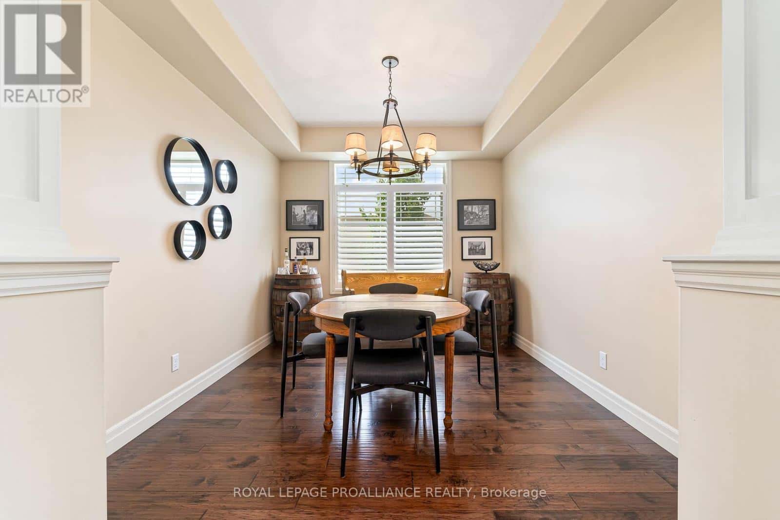 19 SCENIC DRIVE — Belleville (Thurlow Ward), Ontario - Photo 4 of 46