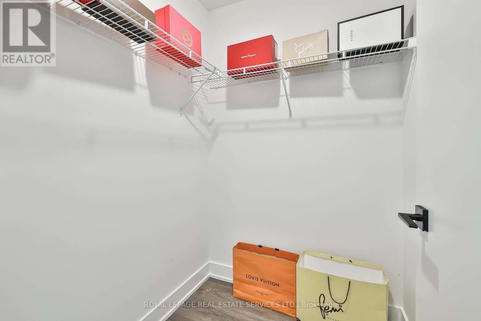 414 - 2489 TAUNTON ROAD — Oakville (RO River Oaks), Ontario - Photo 2 of 96