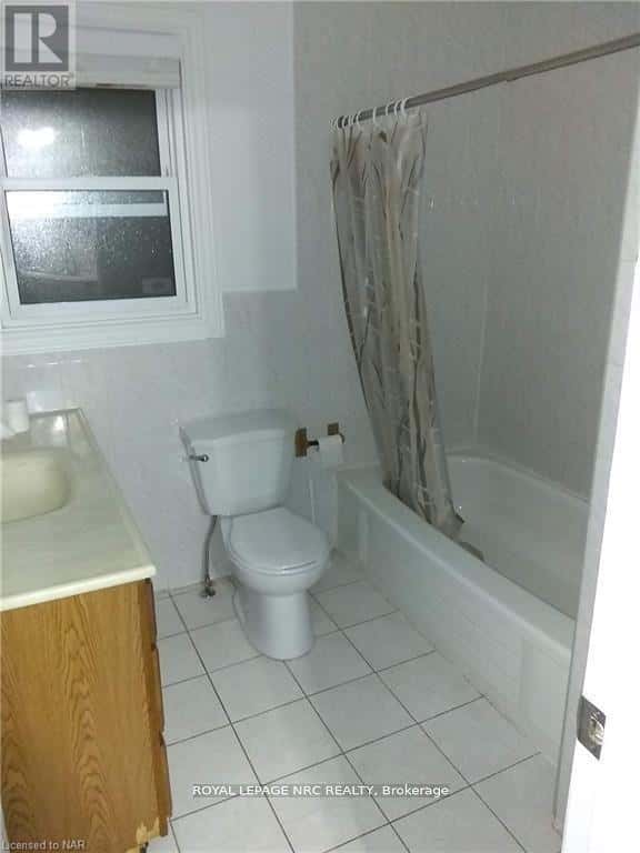 St. Catharines (Downtown) — St. Catharines (Downtown) - Photo 2 of 16