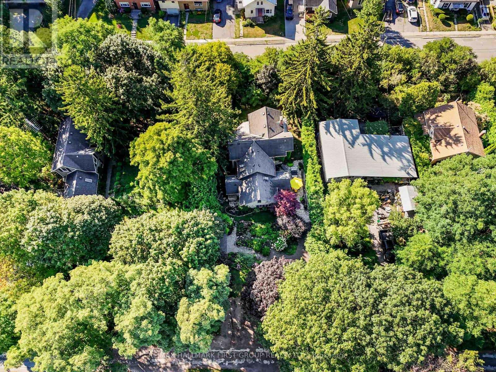 Port Hope — Port Hope - Photo 4 of 47