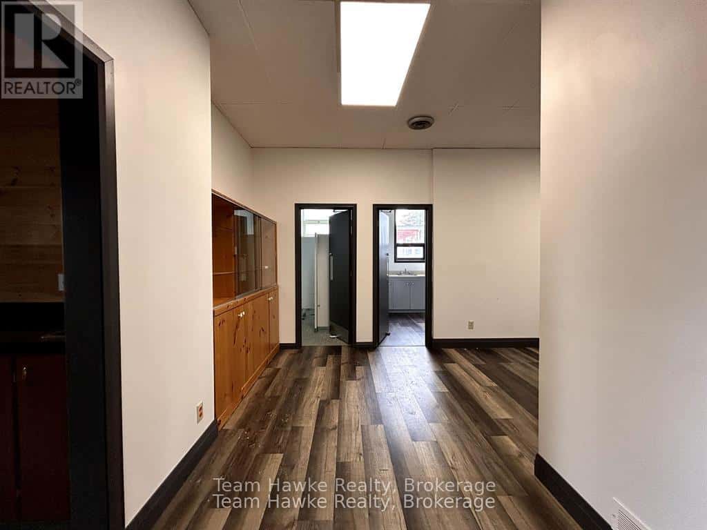 Midland — Midland - Photo 5 of 27