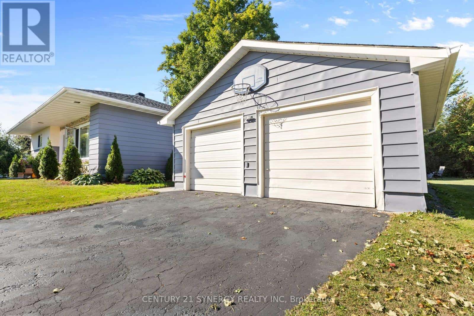 660 COUNTY 29 ROAD — Elizabethtown-Kitley, Ontario - Photo 4 of 39