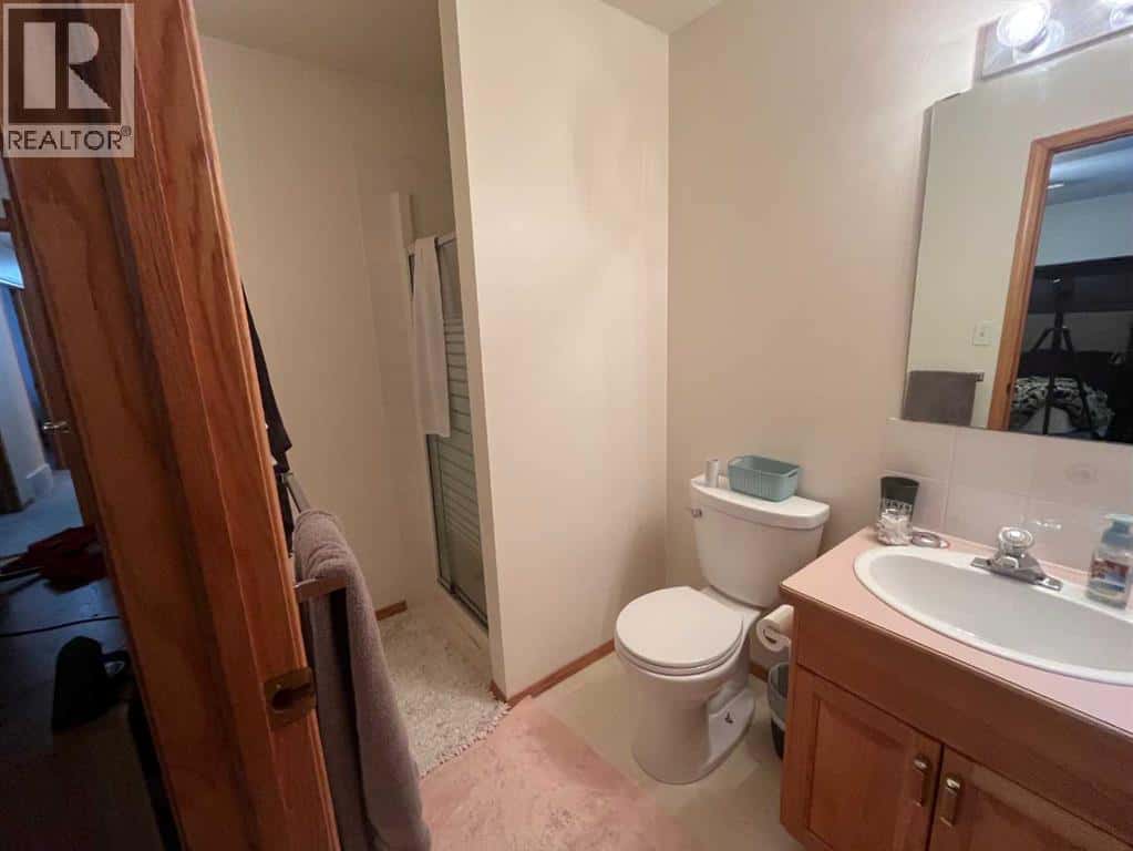 Lethbridge — Lethbridge - Photo 5 of 18