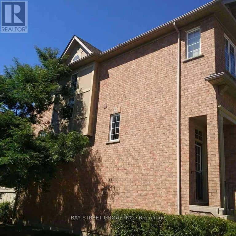 Mississauga (East Credit) — Mississauga (East Credit) - Photo 2 of 19