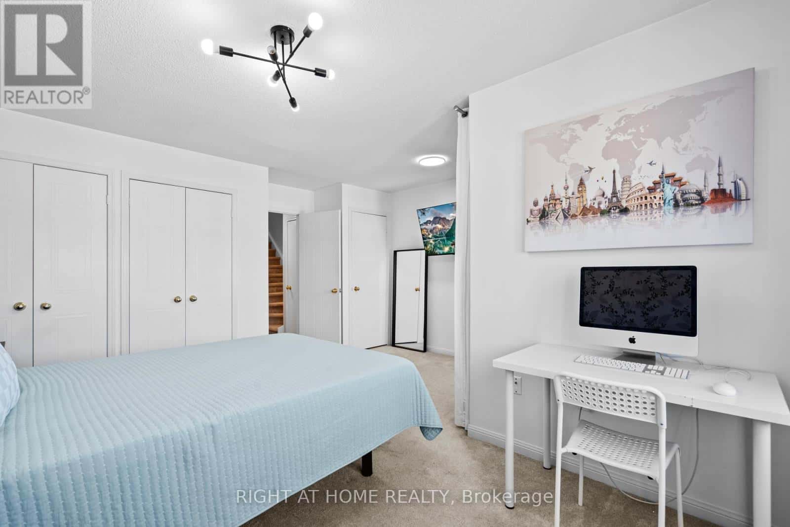 Mississauga (Sheridan Park) — Mississauga (Sheridan Park) - Photo 4 of 33