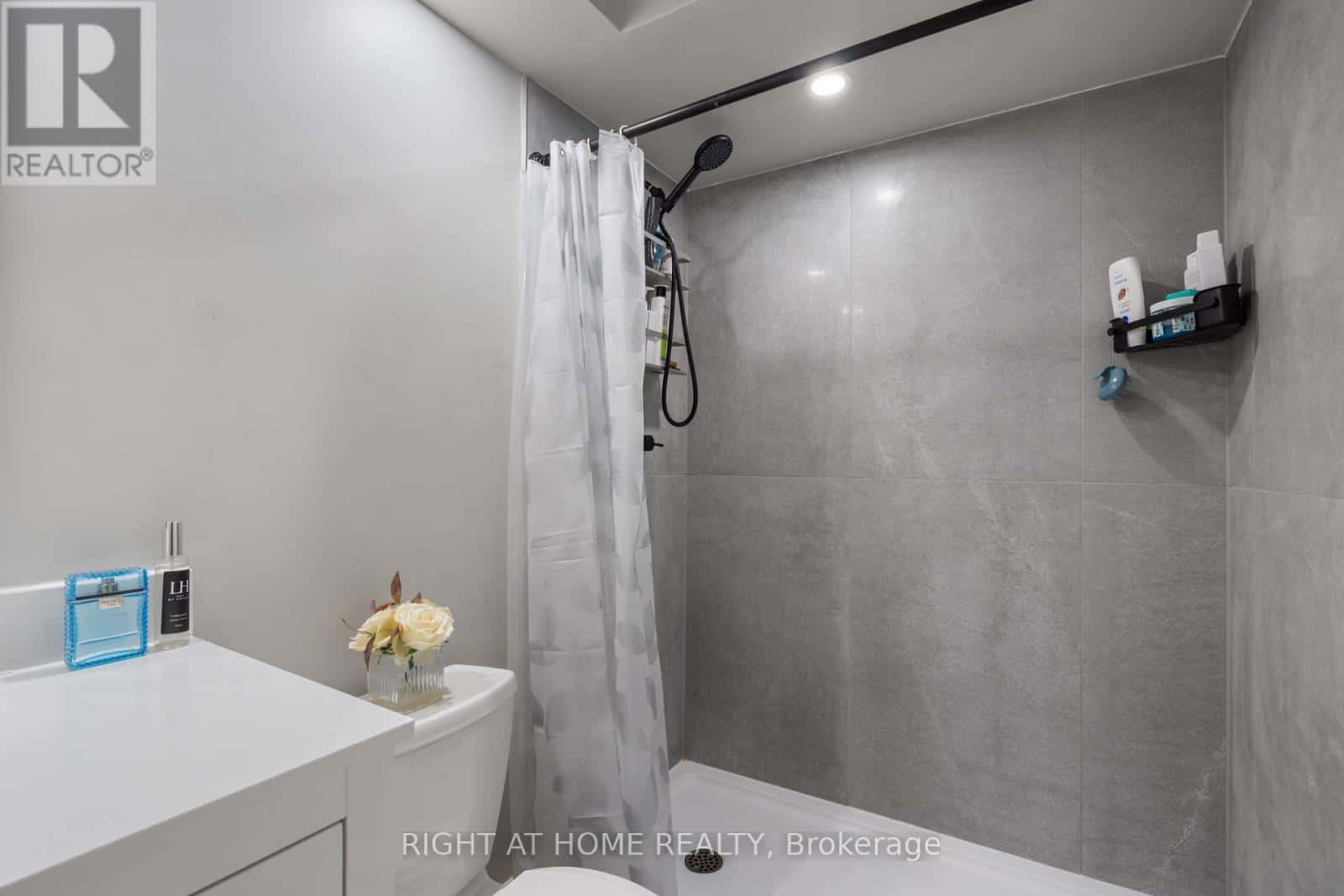 Mississauga (Sheridan Park) — Mississauga (Sheridan Park) - Photo 3 of 33