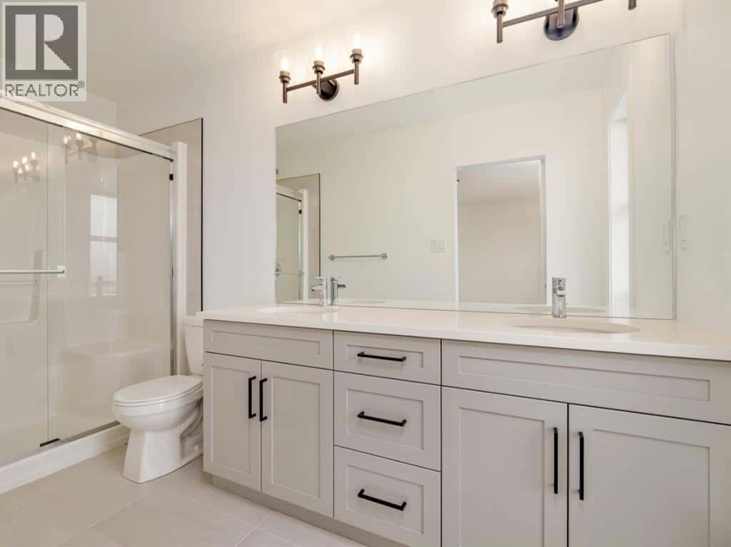 Lethbridge — Lethbridge - Photo 4 of 15