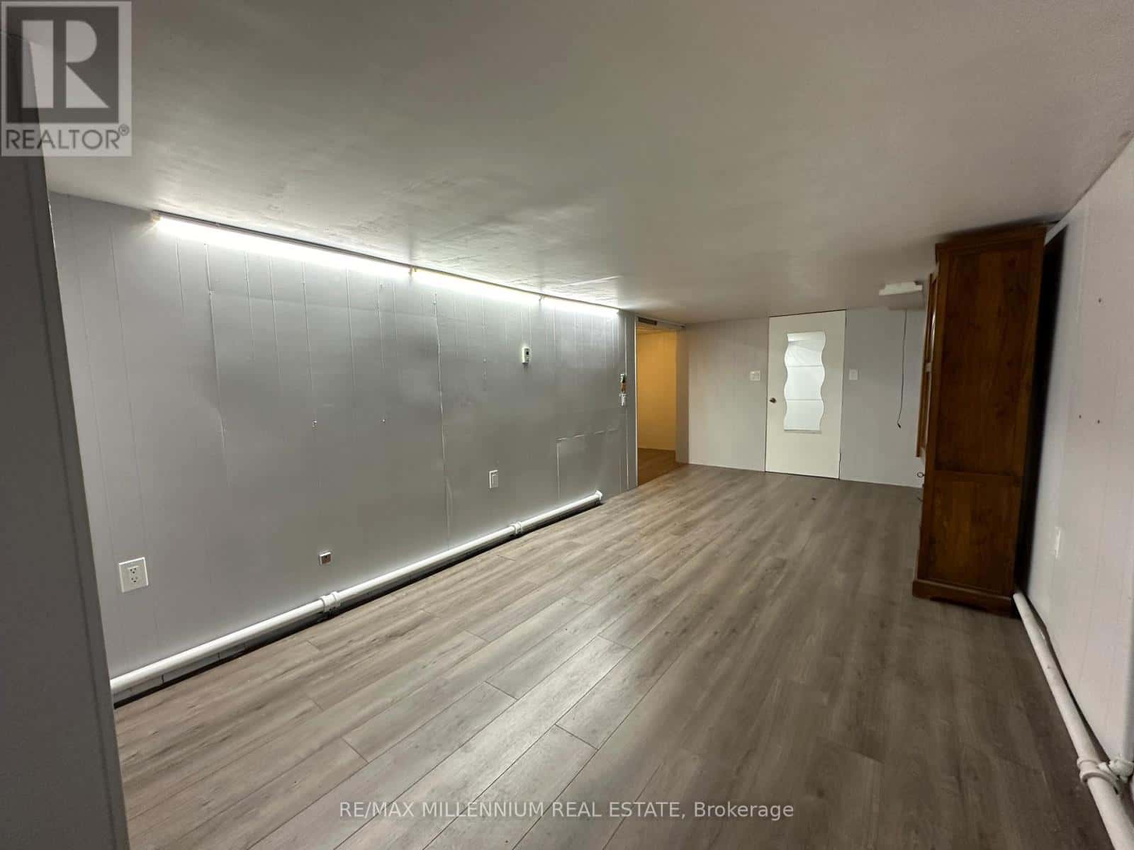 Niagara Falls (Cherrywood) — Niagara Falls (Cherrywood) - Photo 5 of 32