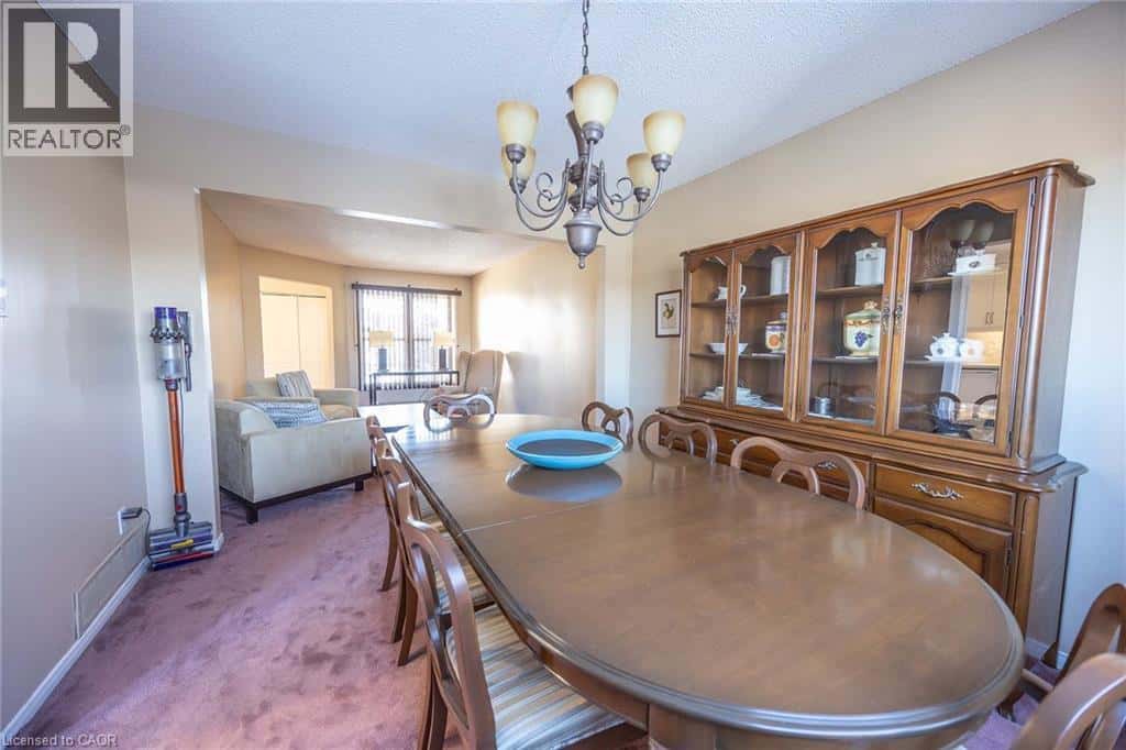 Mississauga — Mississauga - Photo 5 of 21