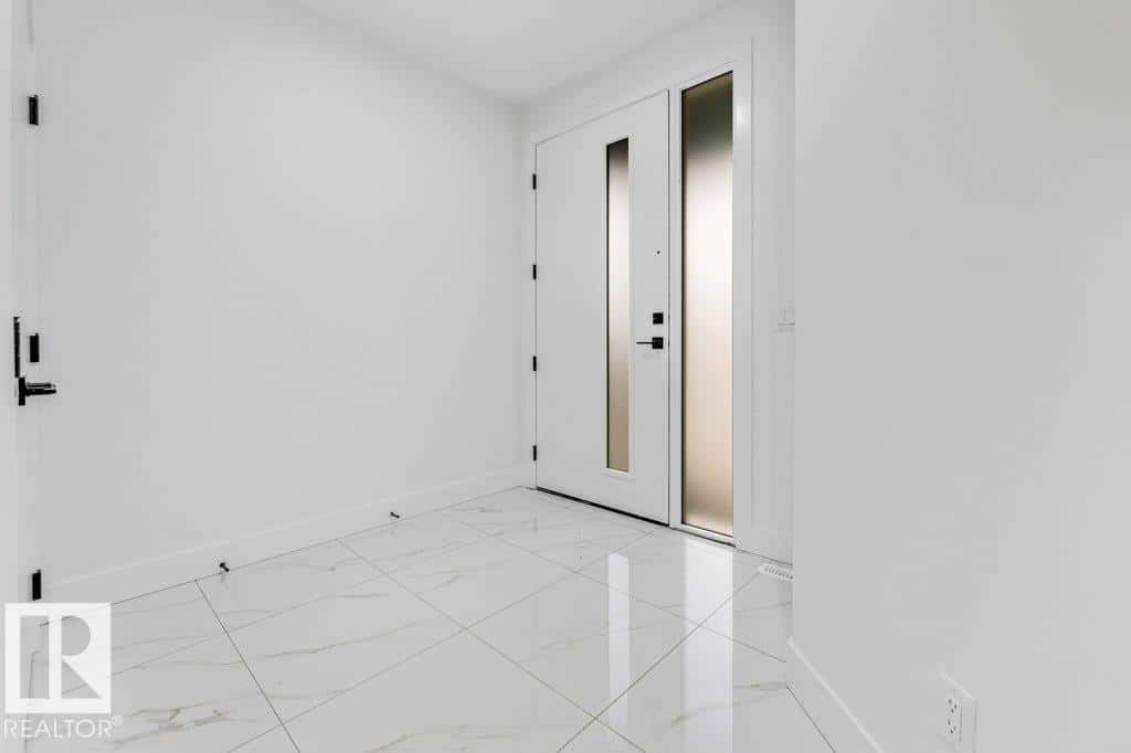 221 Crystal Creek DR — Leduc, Alberta - Photo 2 of 51