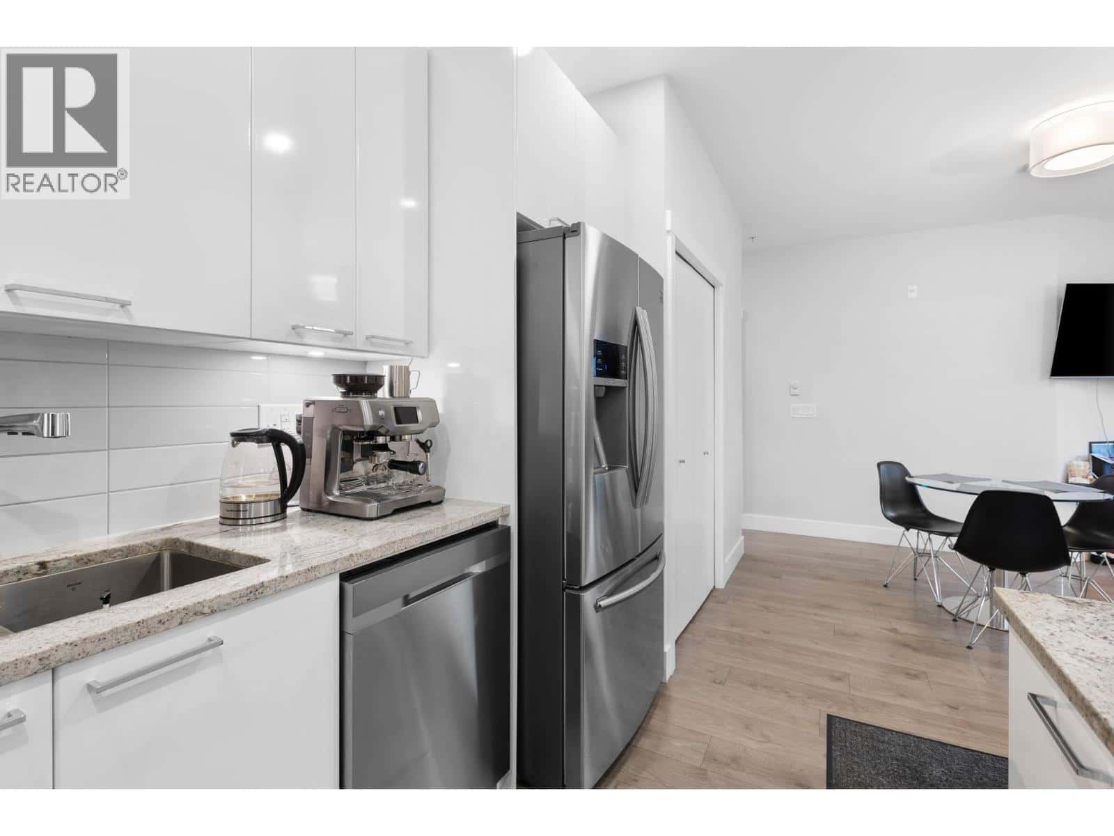 306 22315 122 AVENUE — Maple Ridge, British Columbia - Photo 5 of 33