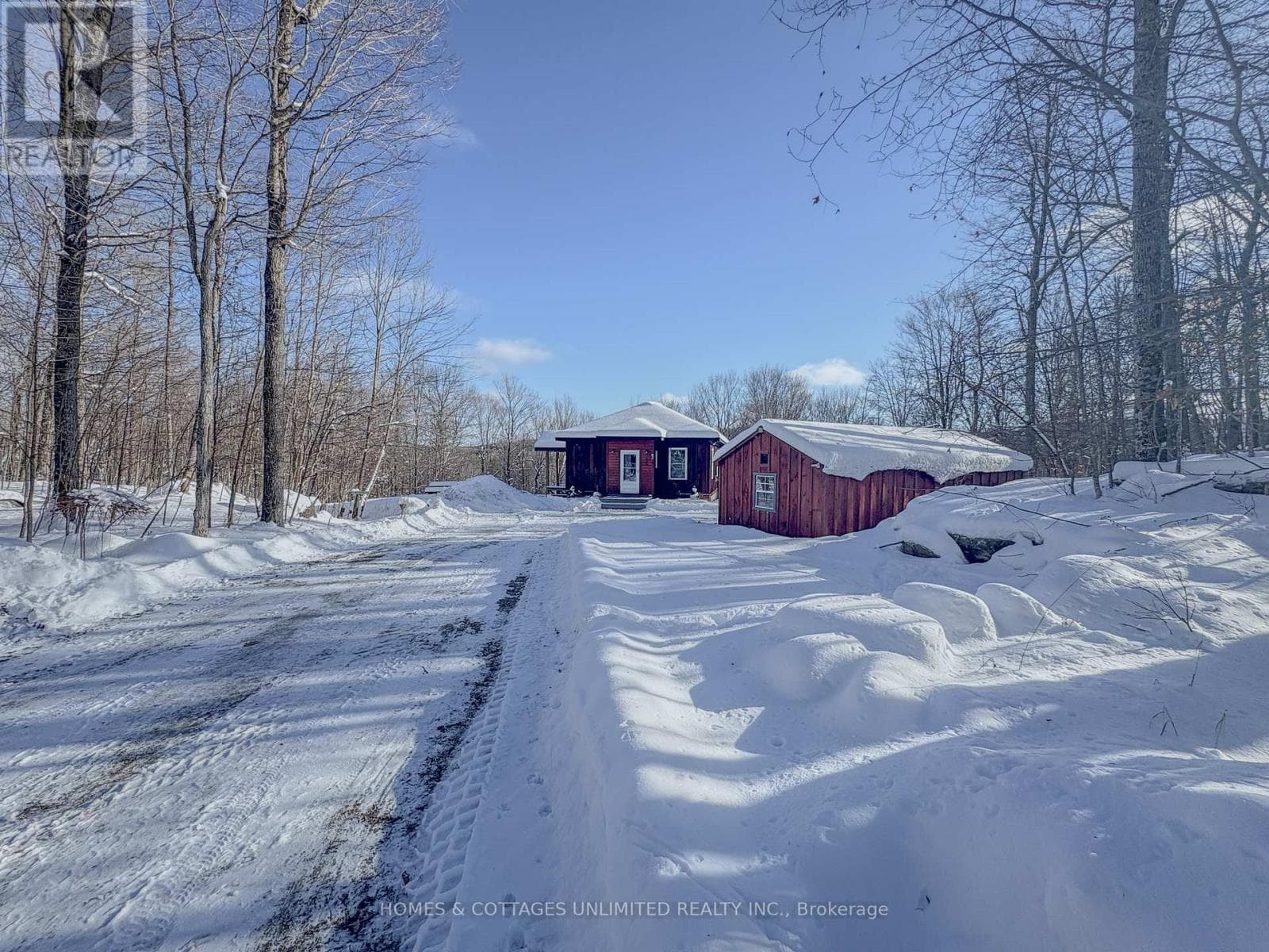 1037A PALMERSTON CRESCENT — Frontenac (Frontenac North), Ontario - Main photo