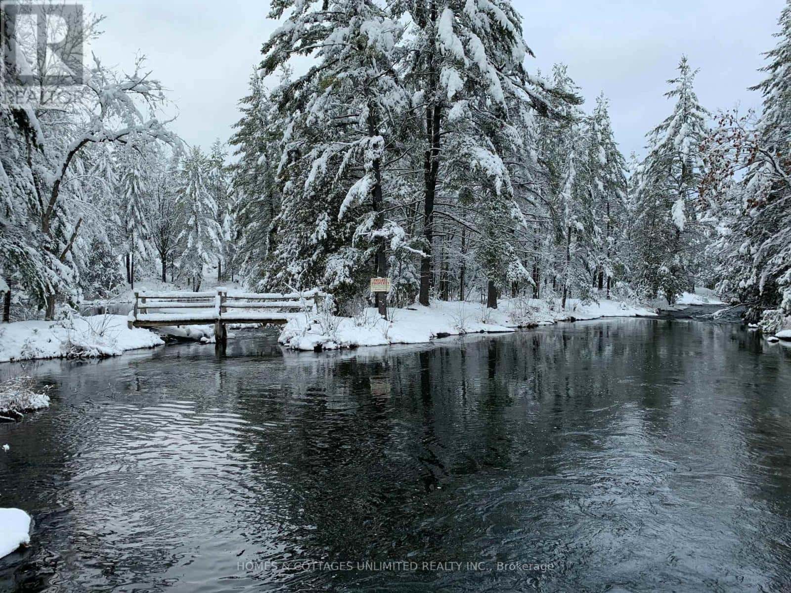 1037A PALMERSTON CRESCENT — Frontenac (Frontenac North), Ontario - Photo 4 of 35