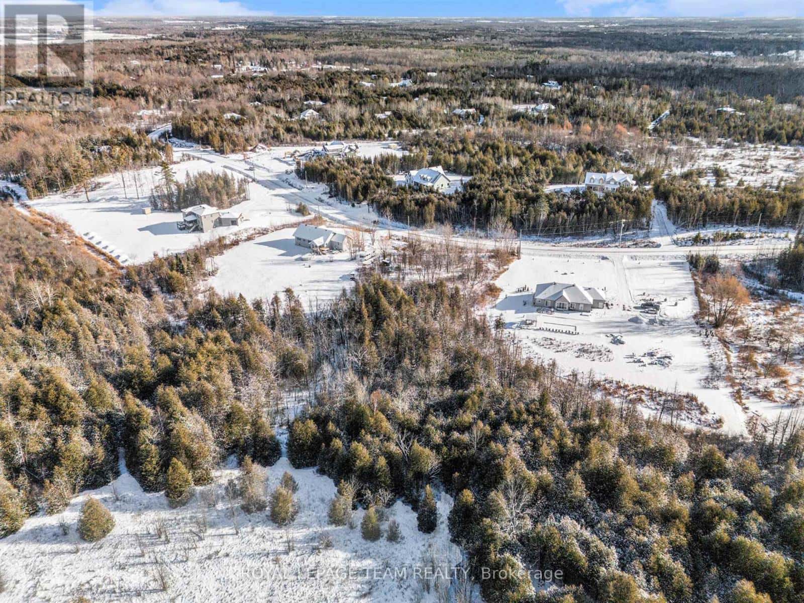 Ottawa — Ottawa - Photo 5 of 18