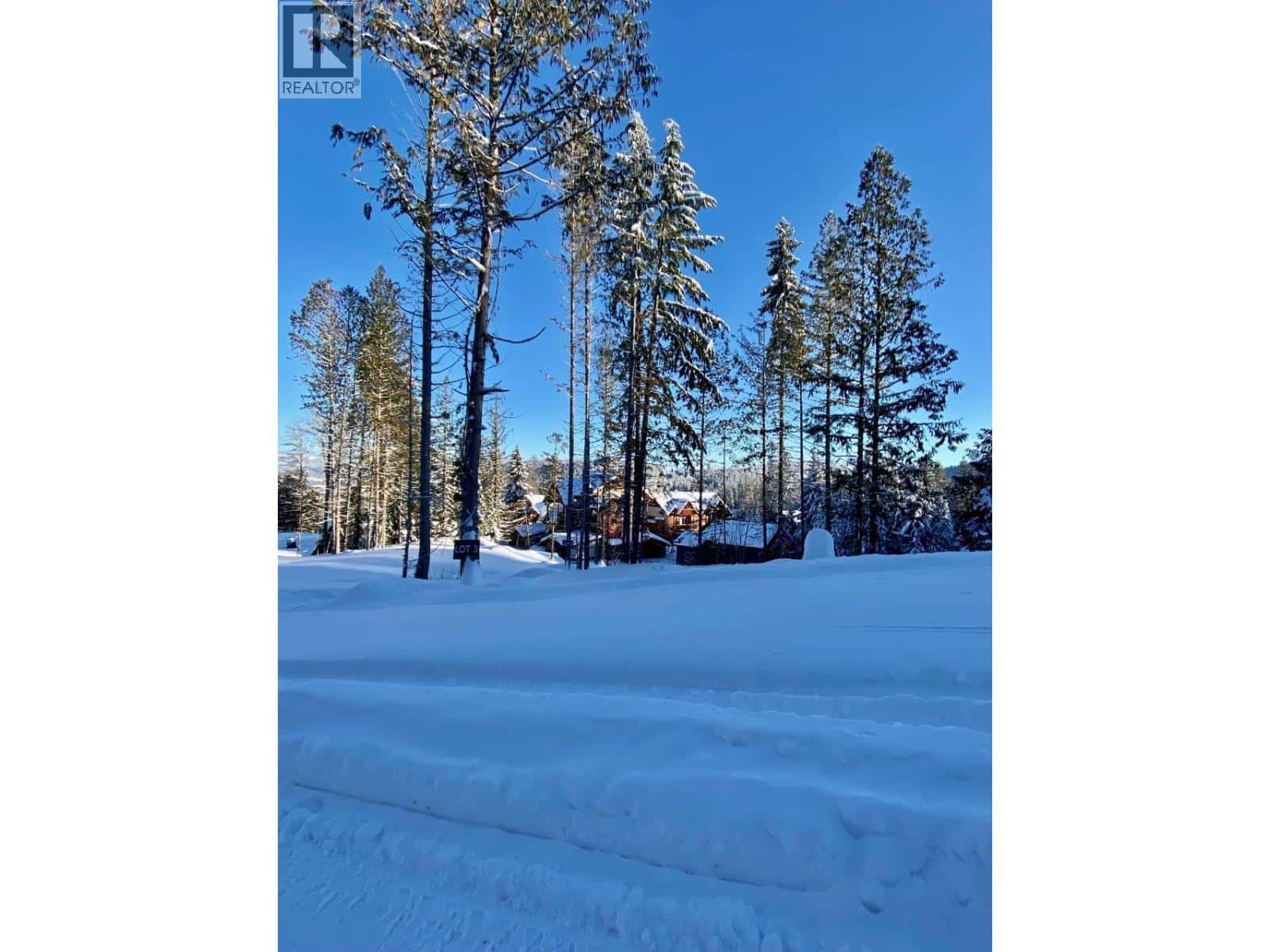 Rossland — Rossland - Photo 2 of 16