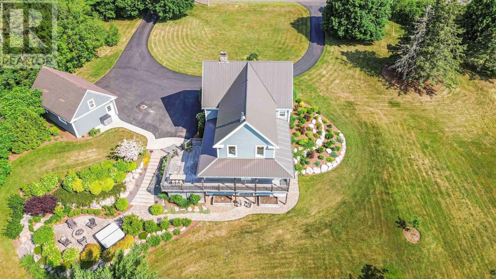 7770 Highway 221 — Centreville, Nova Scotia - Photo 4 of 50