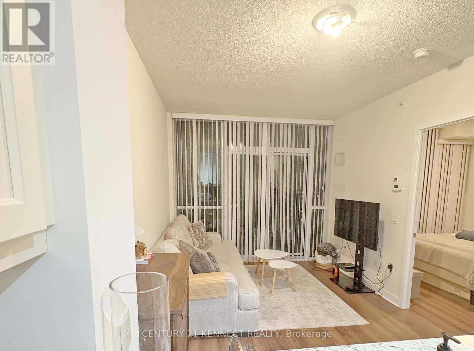 Mississauga (City Centre) — Mississauga (City Centre) - Photo 4 of 32