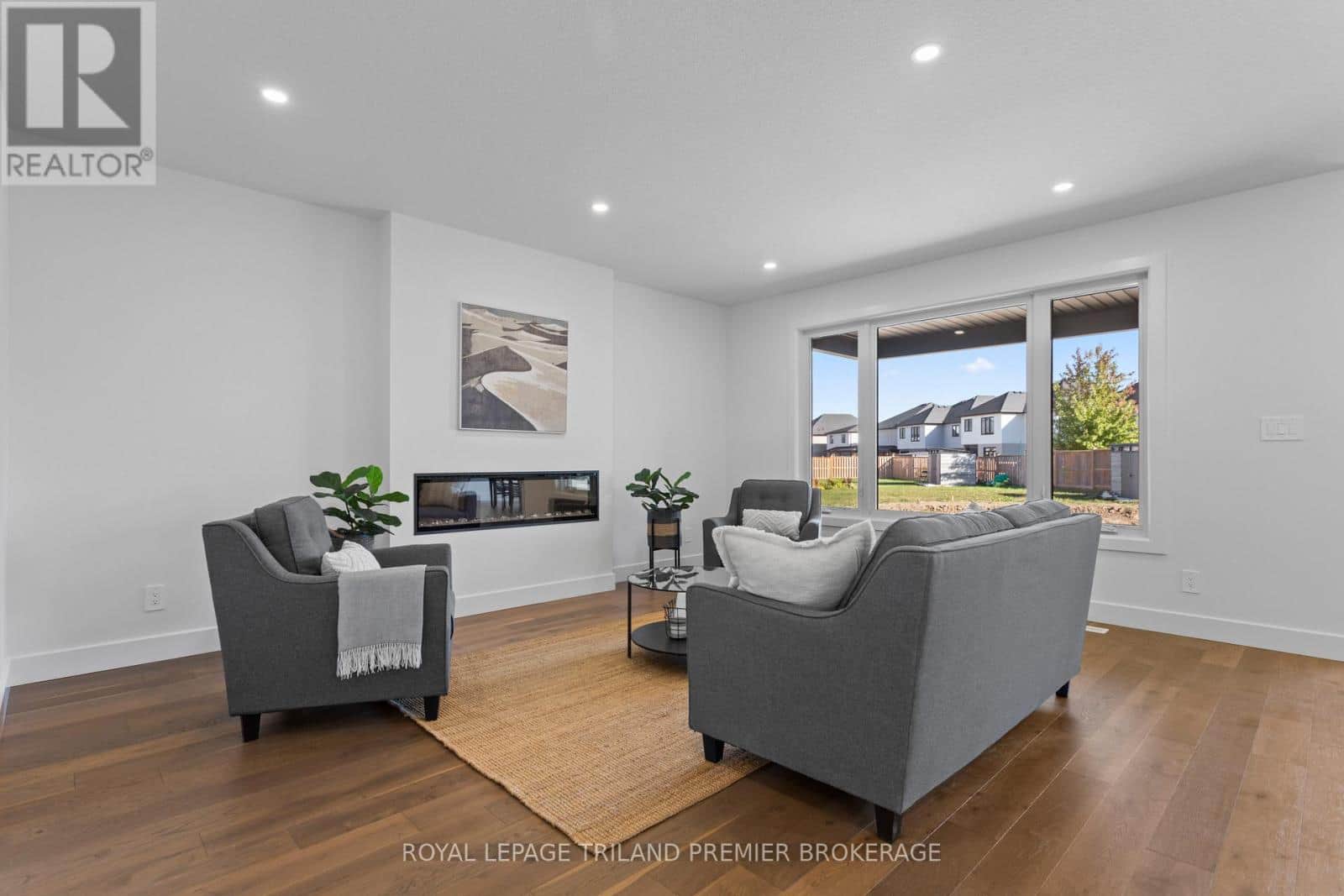 2622 HEARDCREEK TRAIL - Photo 4 of 43, London North (North S), Ontario