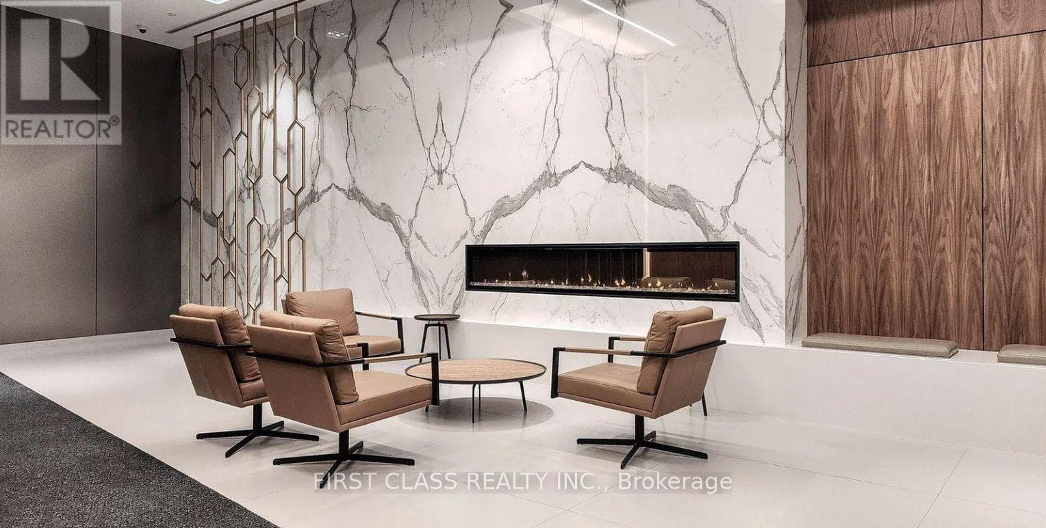 Toronto (Waterfront Communities) — Toronto (Waterfront Communities) - Main photo