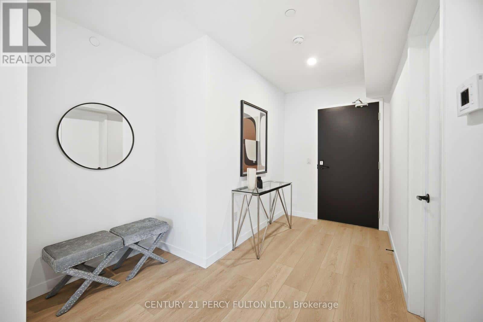 Toronto (West Hill) — Toronto (West Hill) - Photo 2 of 34