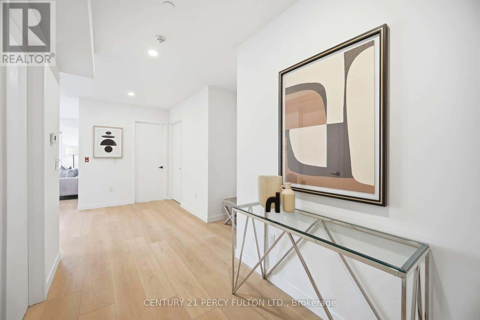 Toronto (West Hill) — Toronto (West Hill) - Photo 4 of 34