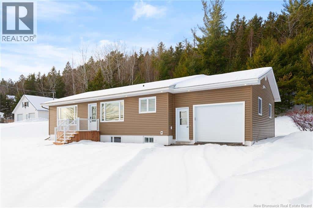 Moncton — Moncton - Photo 2 of 44