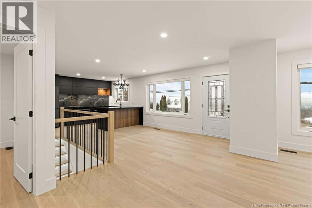 Moncton — Moncton - Photo 5 of 44