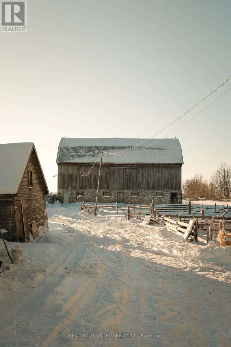 1624 TARA ROAD — Selwyn - Photo 2 of 32