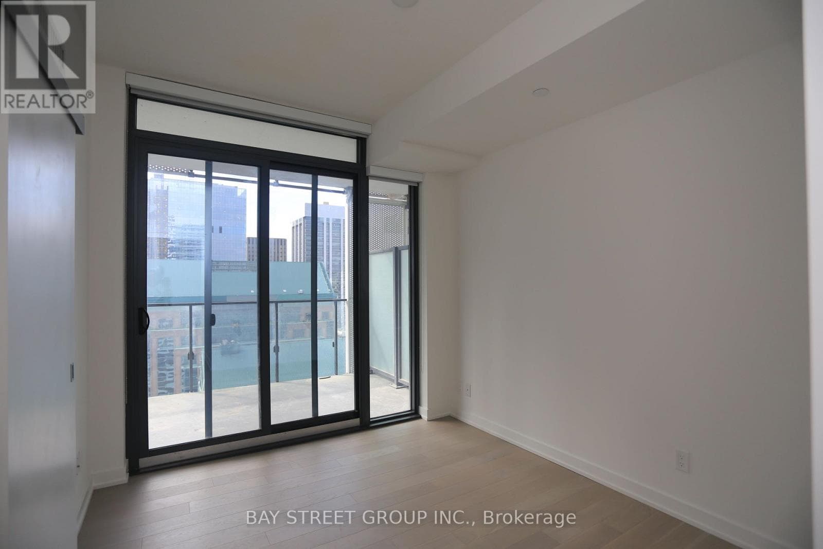 Toronto (Church-Yonge Corridor) — Toronto (Church-Yonge Corridor) - Main photo