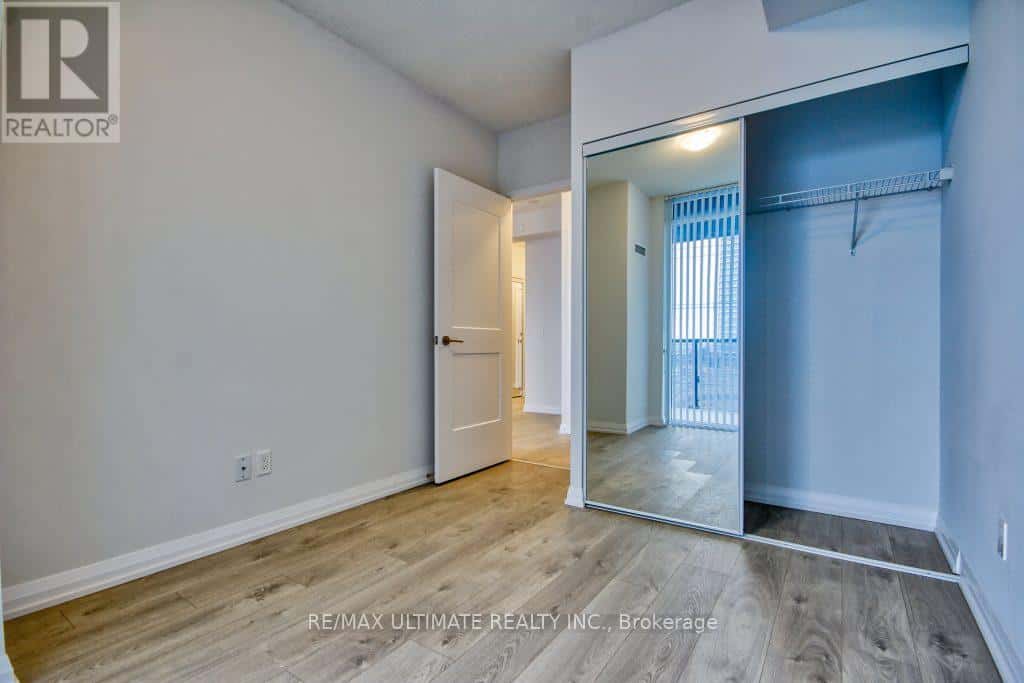 Vaughan (Concord) — Vaughan (Concord) - Photo 3 of 18