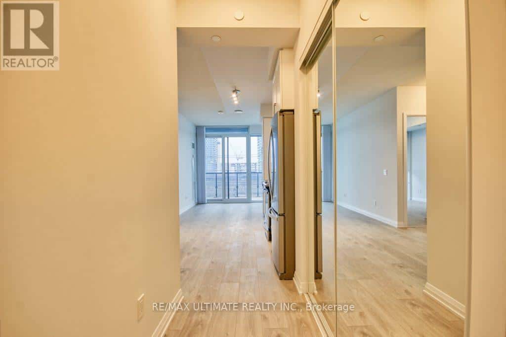 310 - 7895 JANE STREET — Vaughan (Concord), Ontario - Photo 3 of 18