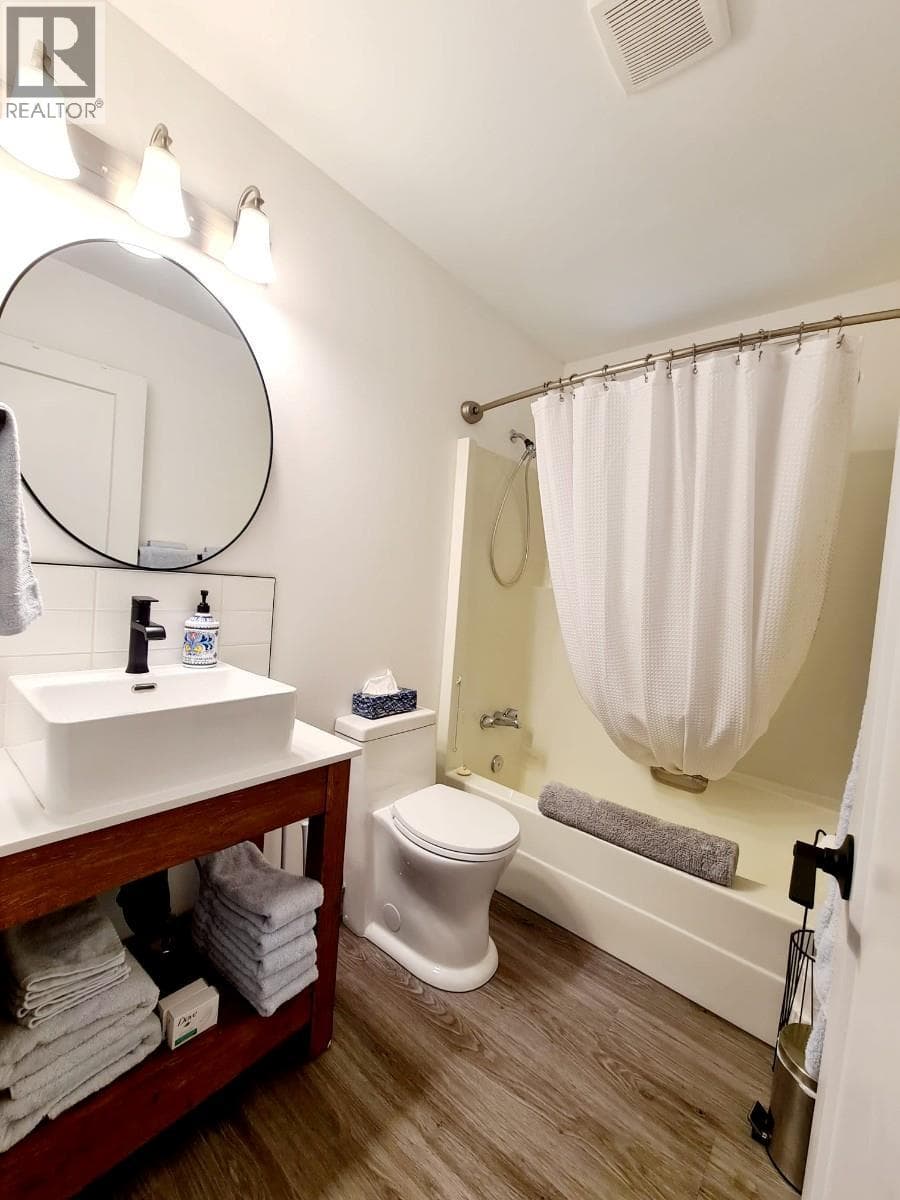 Swansea Point — Swansea Point - Main photo