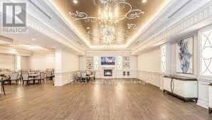 2010 - 9075 JANE STREET S — Vaughan (Concord) - Photo 2 of 6