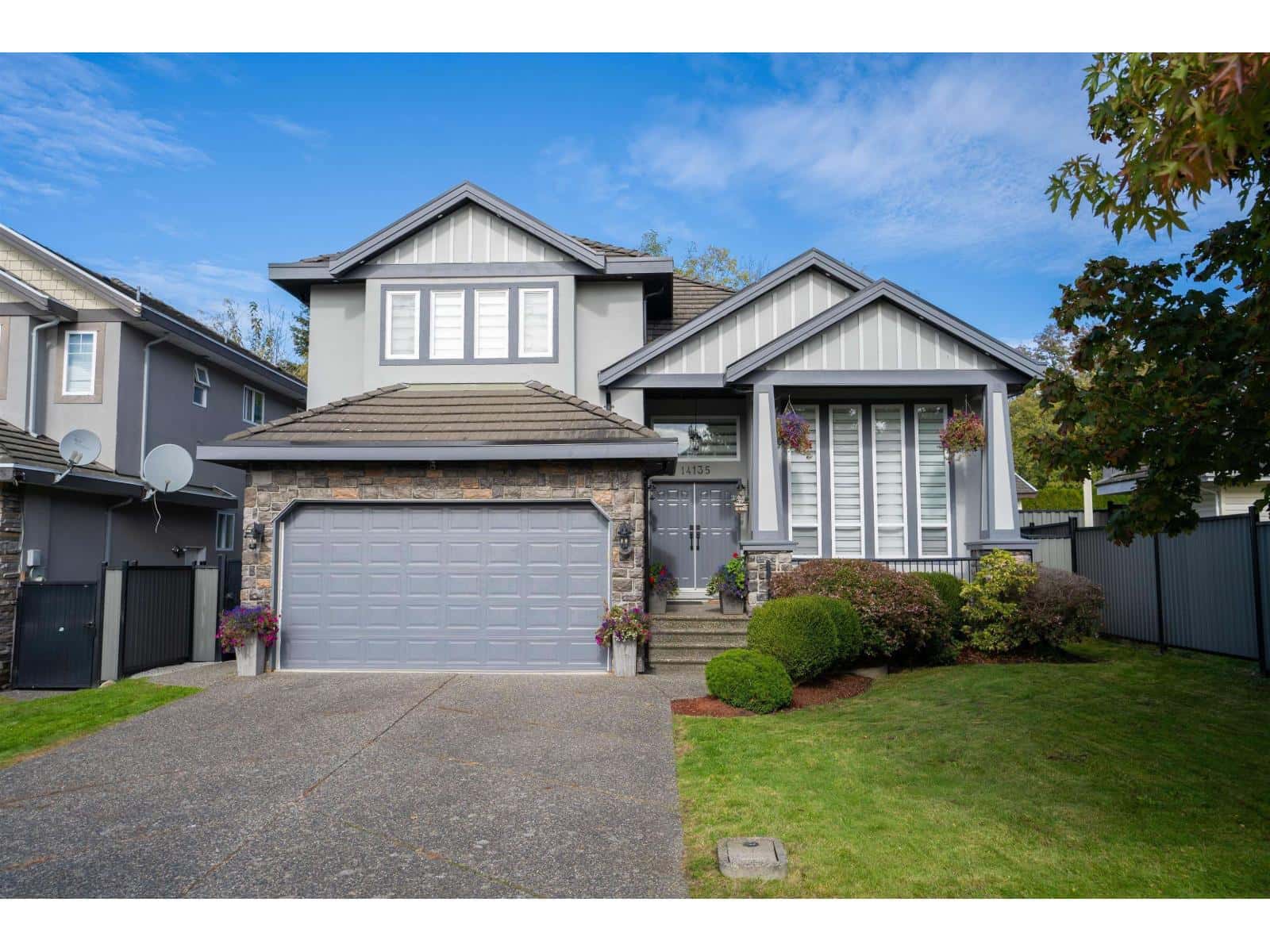 Surrey — Surrey - Photo 2 of 28