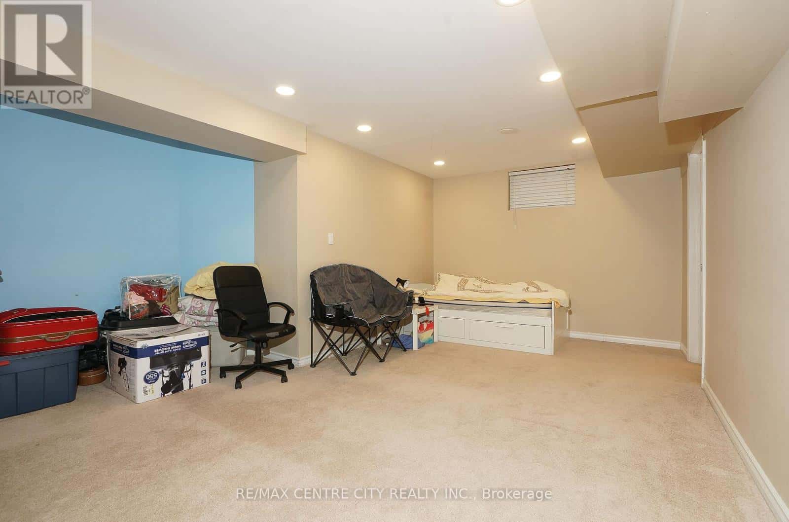 London North (North M) — London North (North M) - Photo 2 of 32