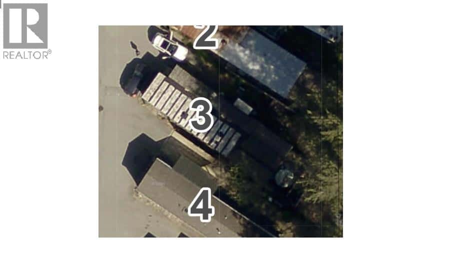 Squamish — Squamish - Photo 2 of 3