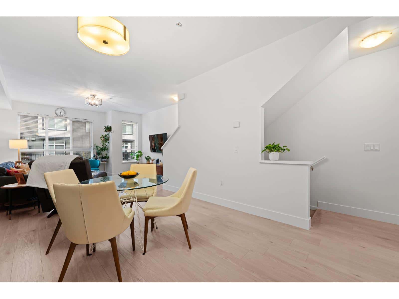 47 8570 204 STREET — Langley, British Columbia - Photo 4 of 40