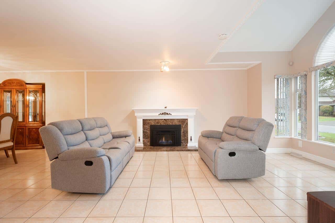 Surrey — Surrey - Photo 5 of 34