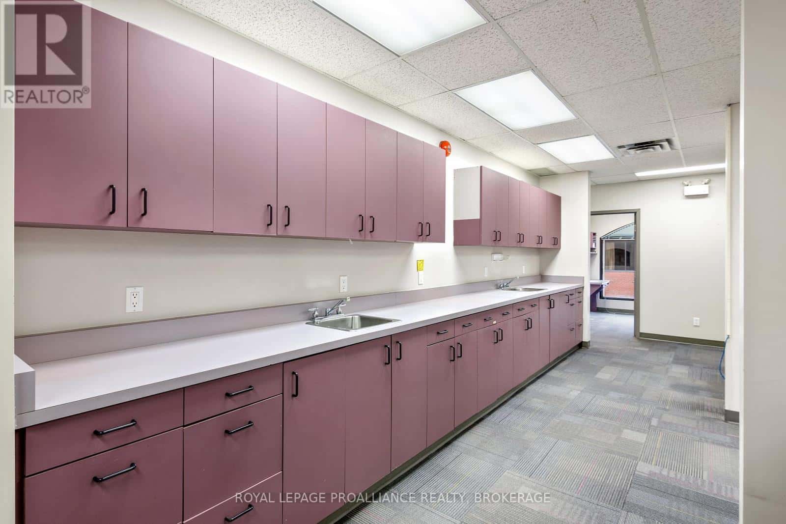 Kingston (Central City East) — Kingston (Central City East) - Photo 3 of 16