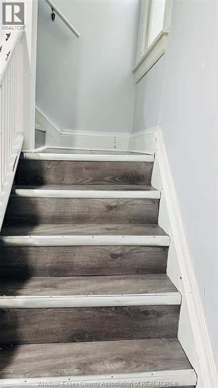 Windsor — Windsor - Photo 3 of 10