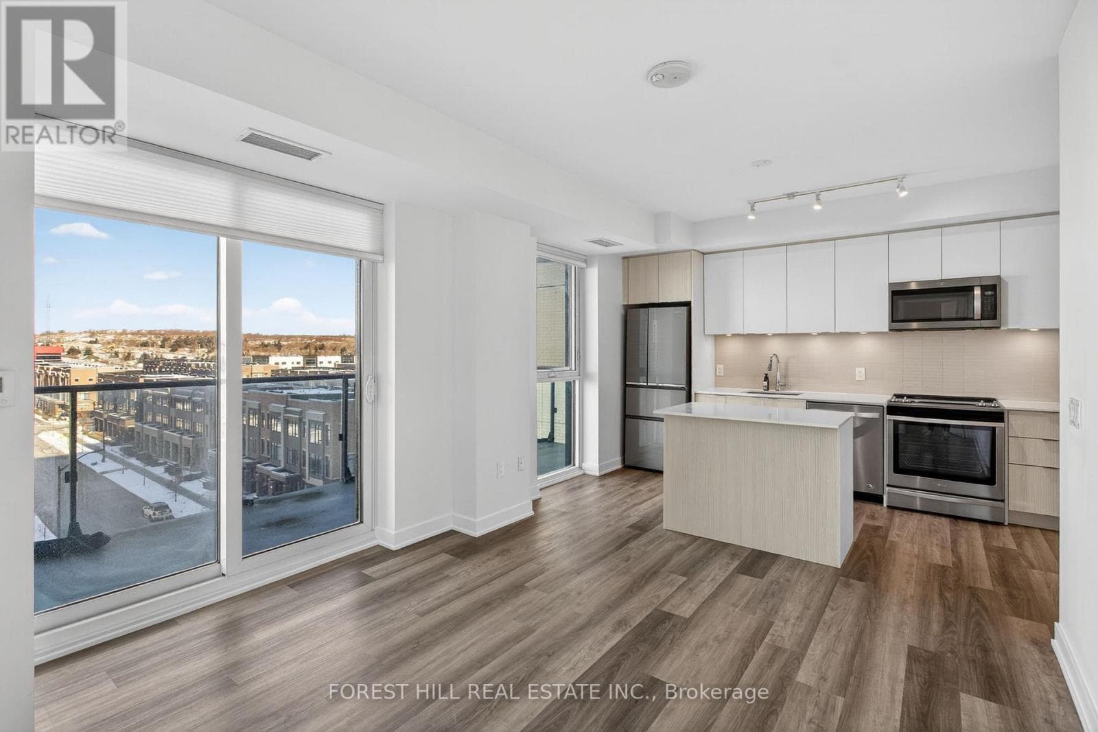 Vaughan — Vaughan - Main photo