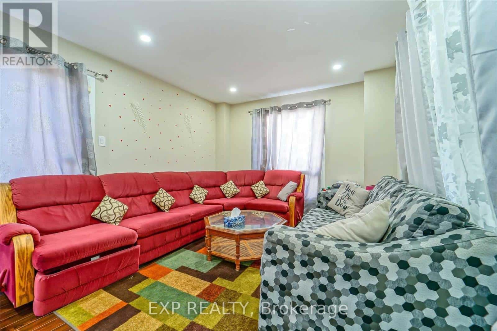 Brampton (Central Park) — Brampton (Central Park) - Photo 5 of 16